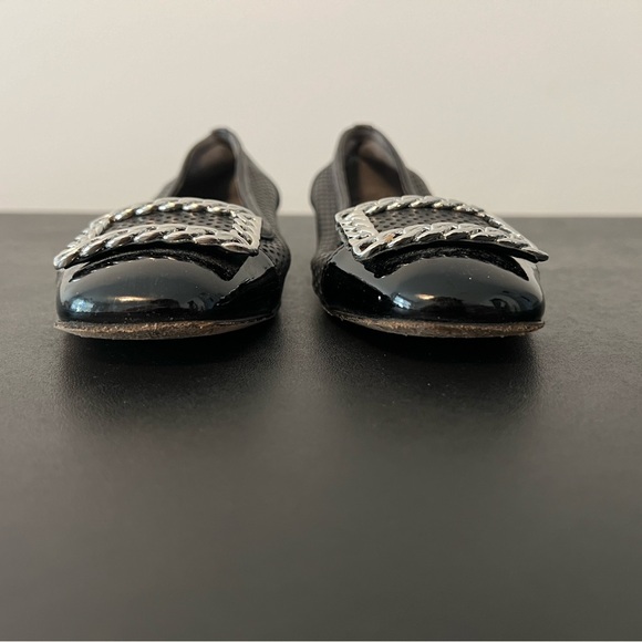 Stuart Weitzman Black  Patent Leather Low Heels Flat Mesh Silver  Buckle Size 5 - Picture 4 of 10